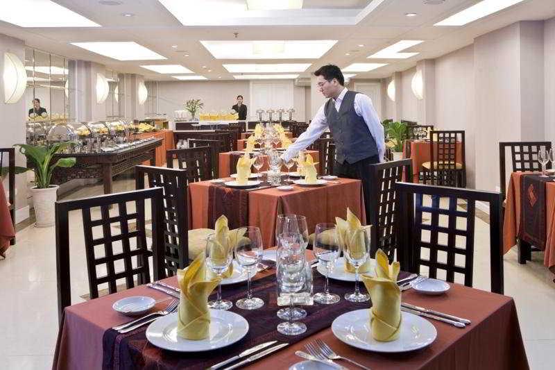 Medallion Hanoi Hotel Restaurant foto