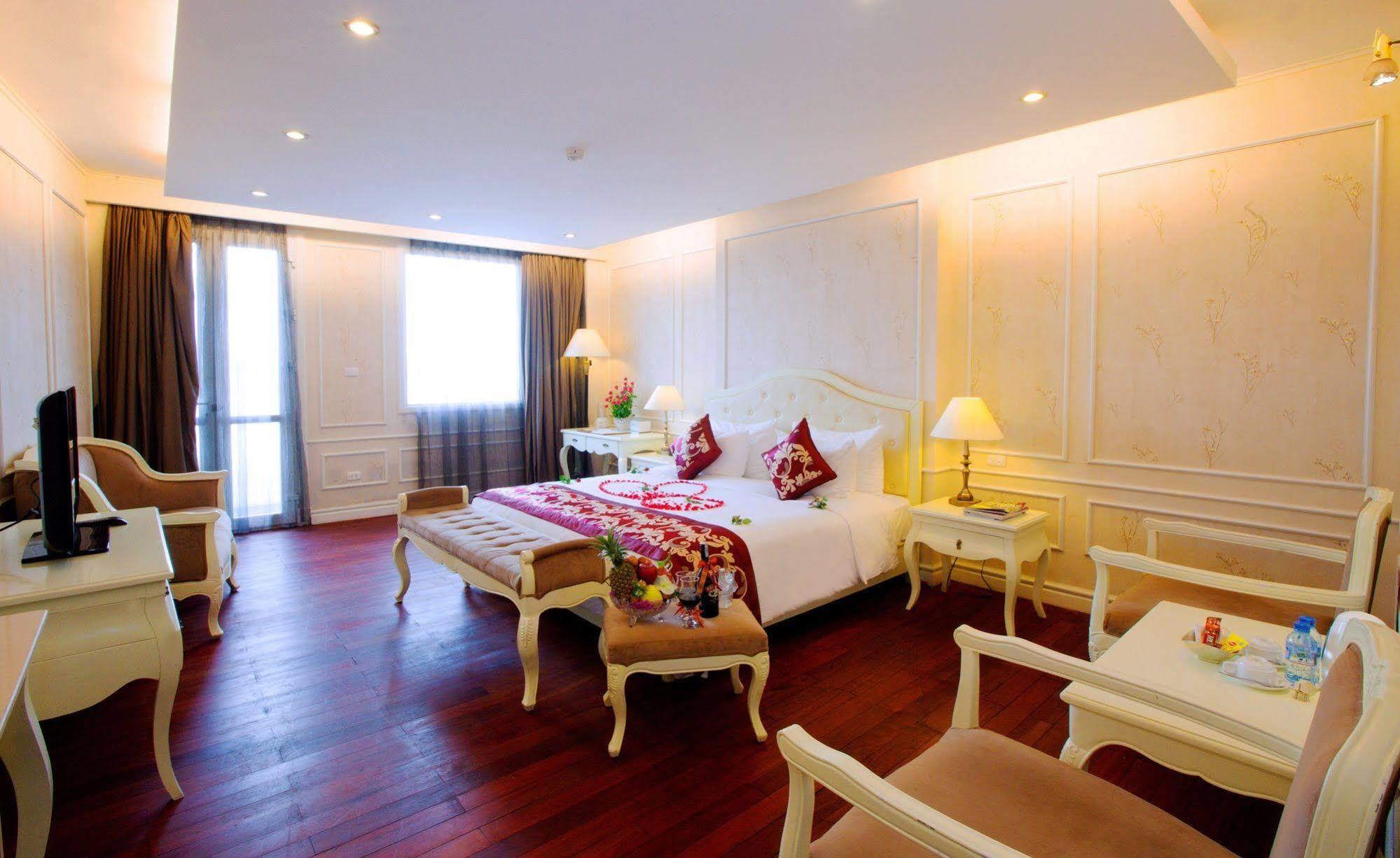 Medallion Hanoi Hotel Exterior foto